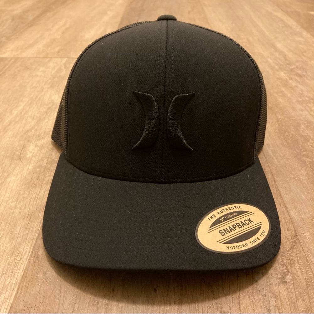 Hurley DEL MAR Men’s Mesh SnapBack Adjustable Hat Cap